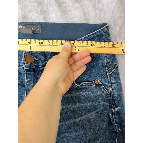 Democracy Reverse Cuff Boyfriend Jeans sz 14W "Ab"solution Crop Casual Slimming - Picture 9 of 10